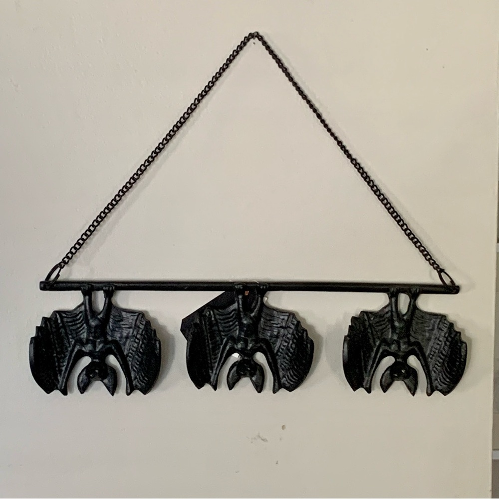 Metal Bat Trio Hanging Halloween Decor - Haunted Manor